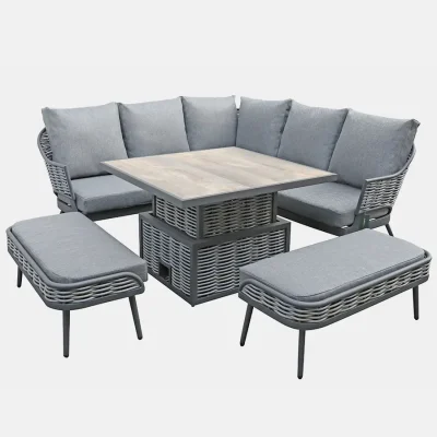 Malo corner set with high/low table